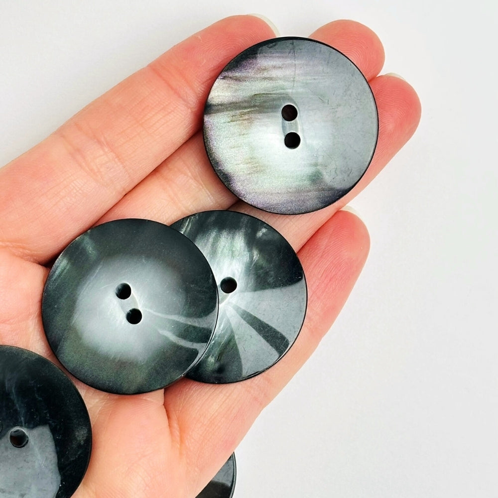 Button - Mother of Pearl Look - Grey/Black - 33.5 mm