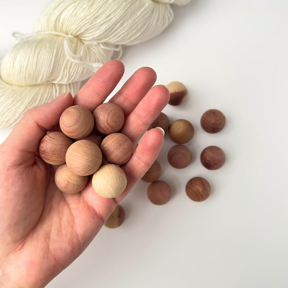 Moth balls - Cedar - 20 pcs.