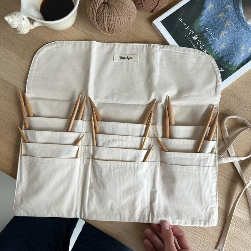 Storage bag for knitting needles - Wild Flowers