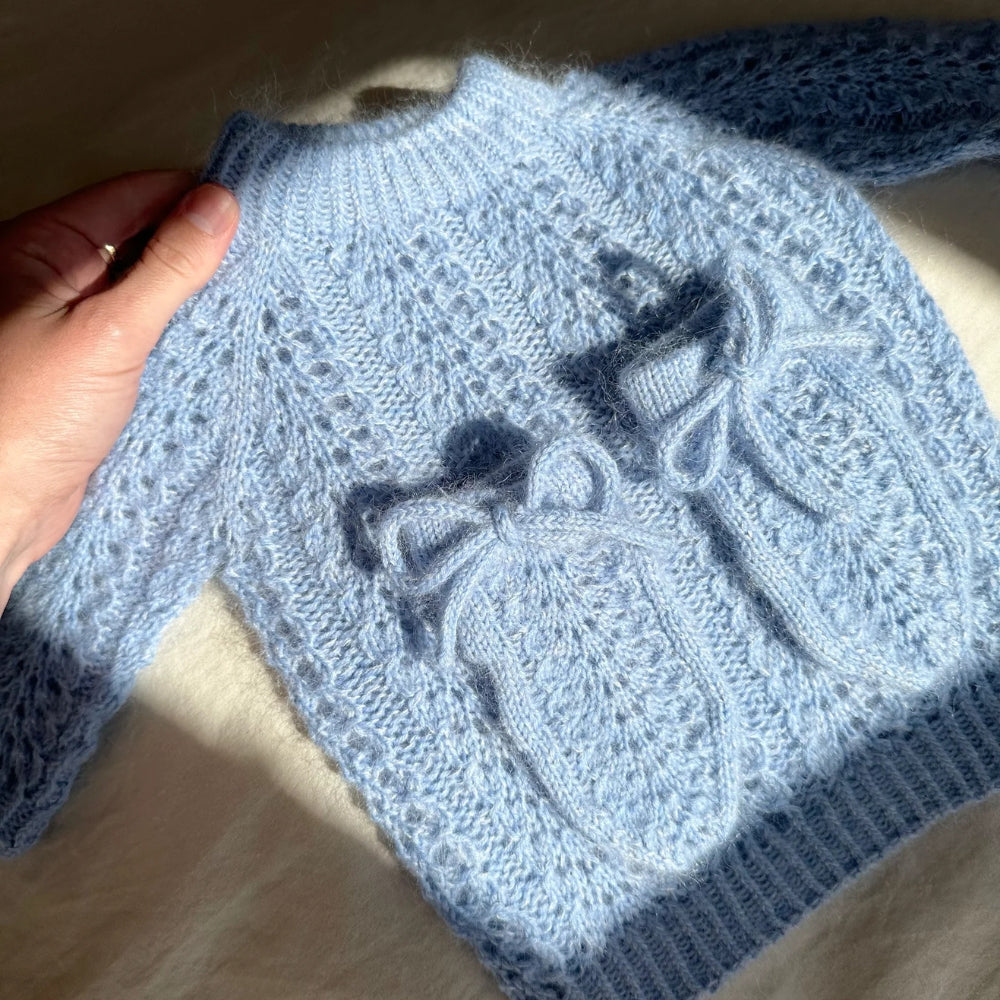 Knitting kit - Johanne Sweater by Mette Sandgaard Kühl (Aria)