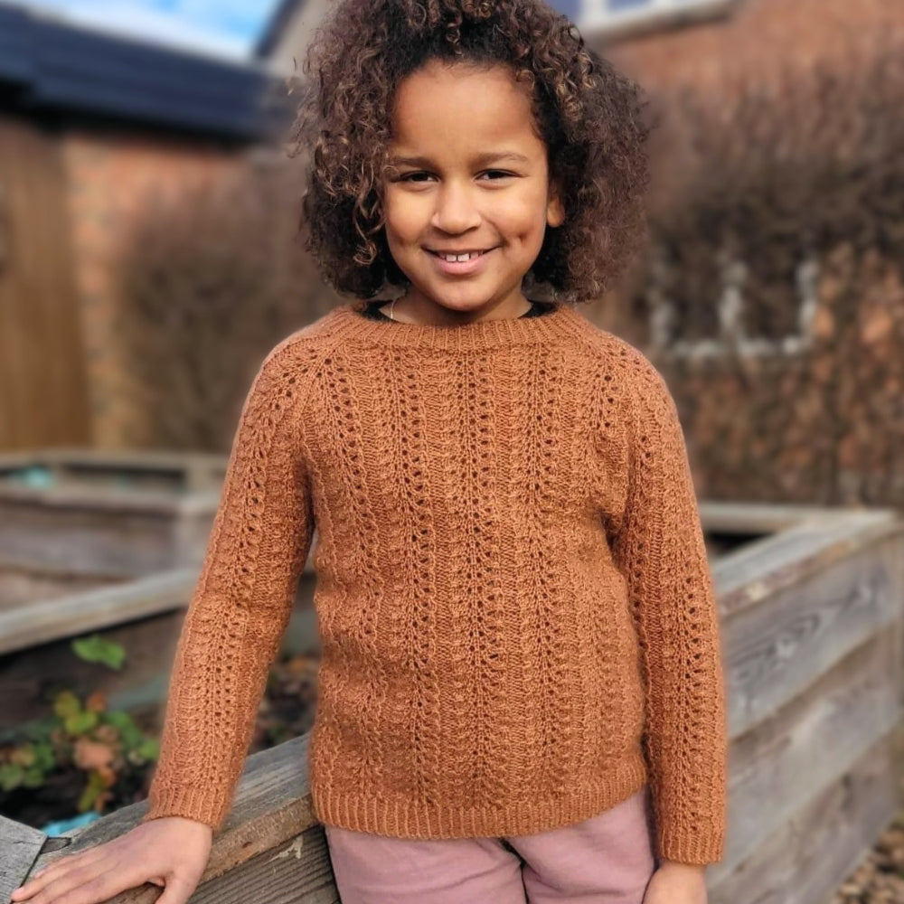 Knitting kit - Johanne Sweater by Mette Sandgaard Kühl (Aria)