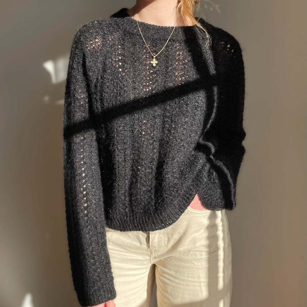 Knitting kit - Johanne Sweater by Mette Sandgaard Kühl (Aria)
