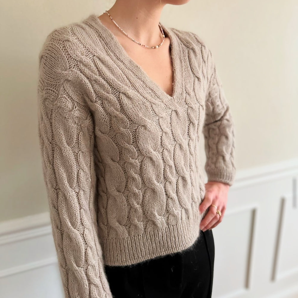 Knitting kit - Johanne Sweater by Mette Sandgaard Kühl (Aria)