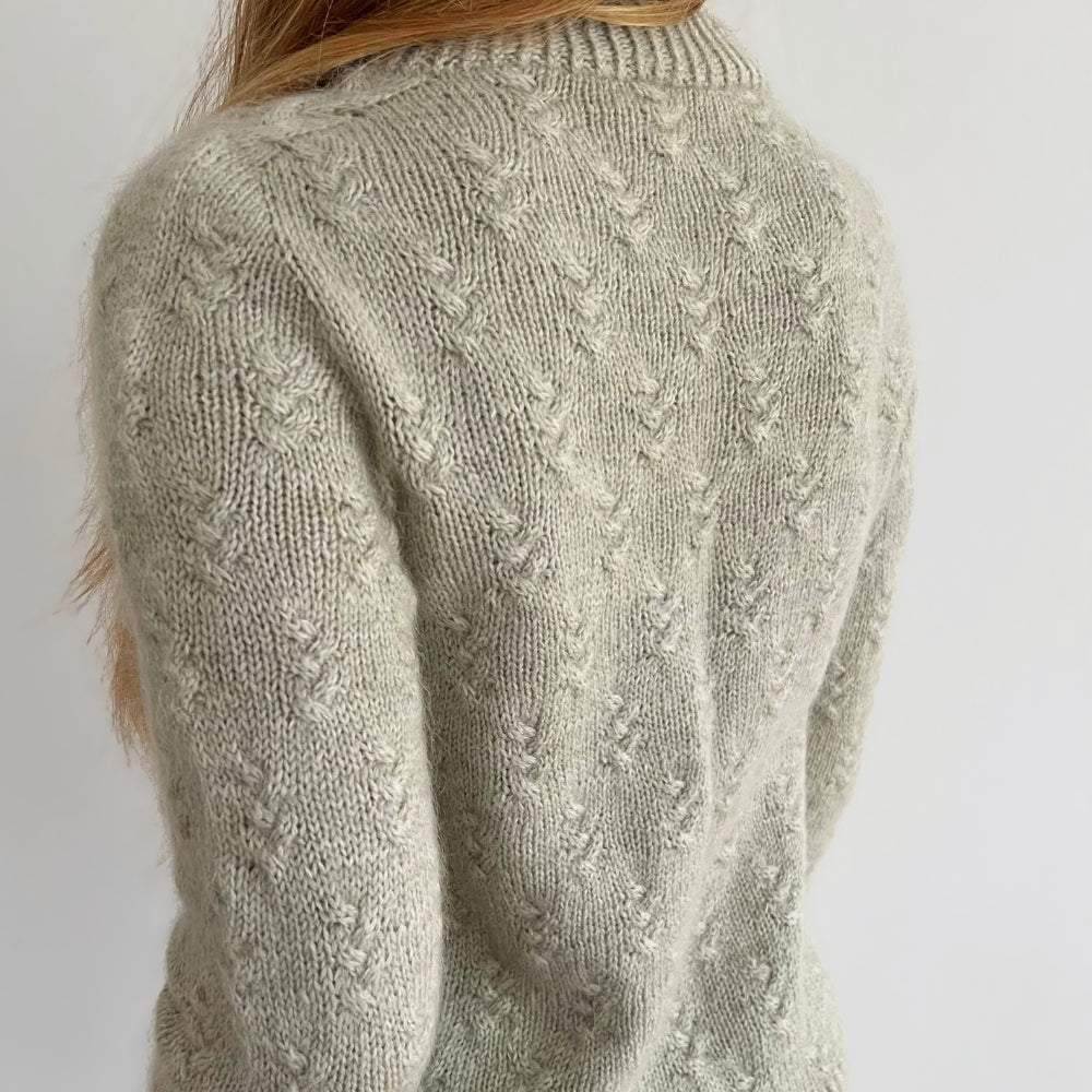 Knitting kit - Johanne Sweater by Mette Sandgaard Kühl (Aria)
