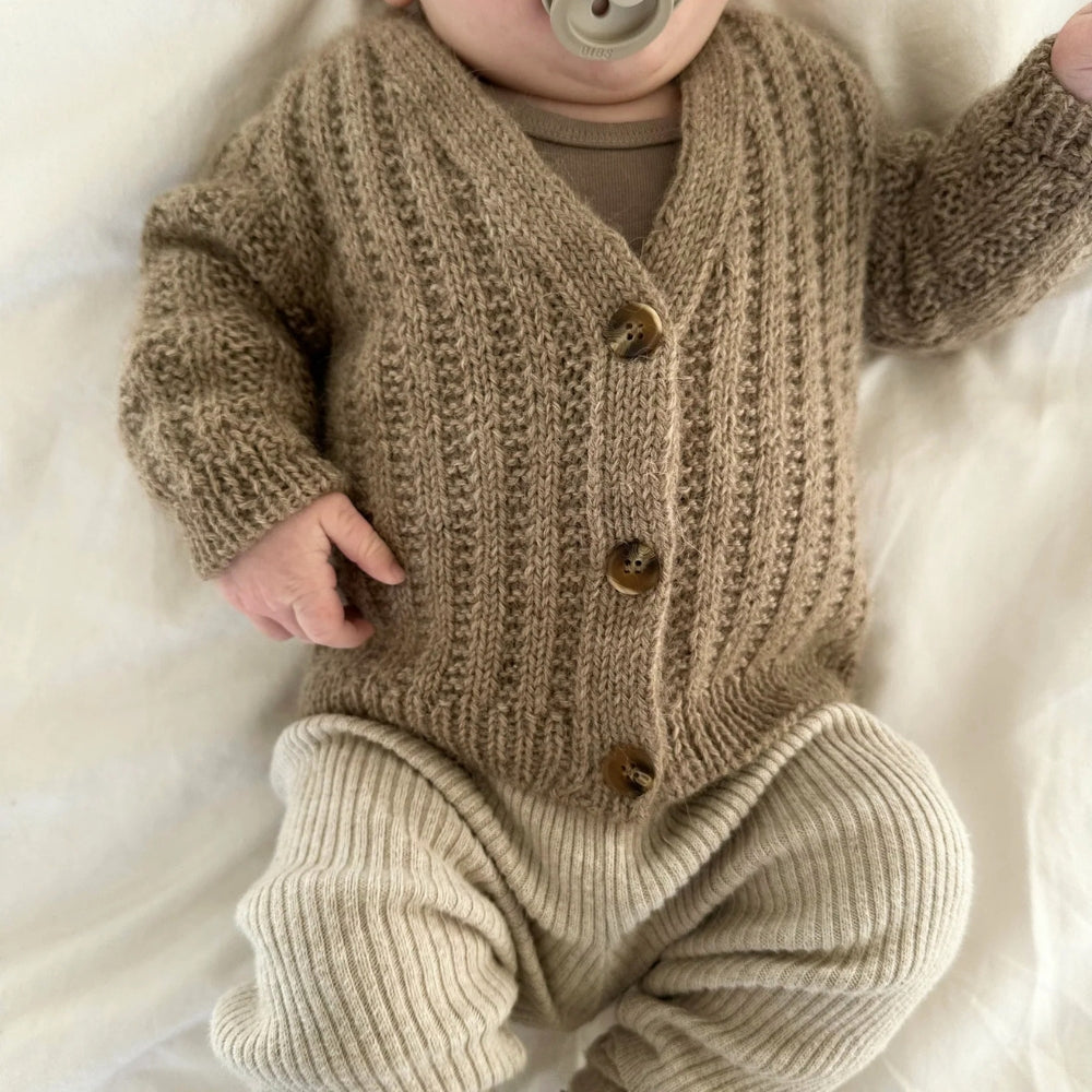 Knitting kit - Johanne Sweater by Mette Sandgaard Kühl (Aria)