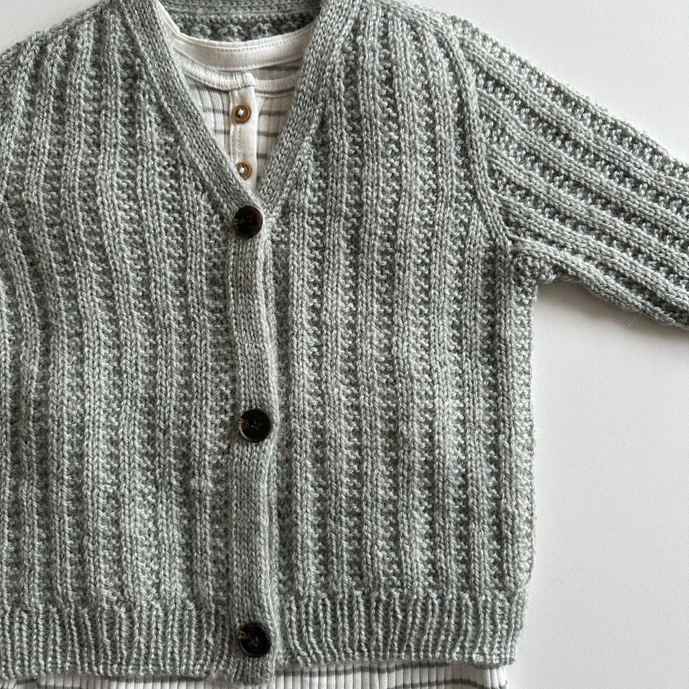 Knitting kit - Johanne Sweater by Mette Sandgaard Kühl (Aria)