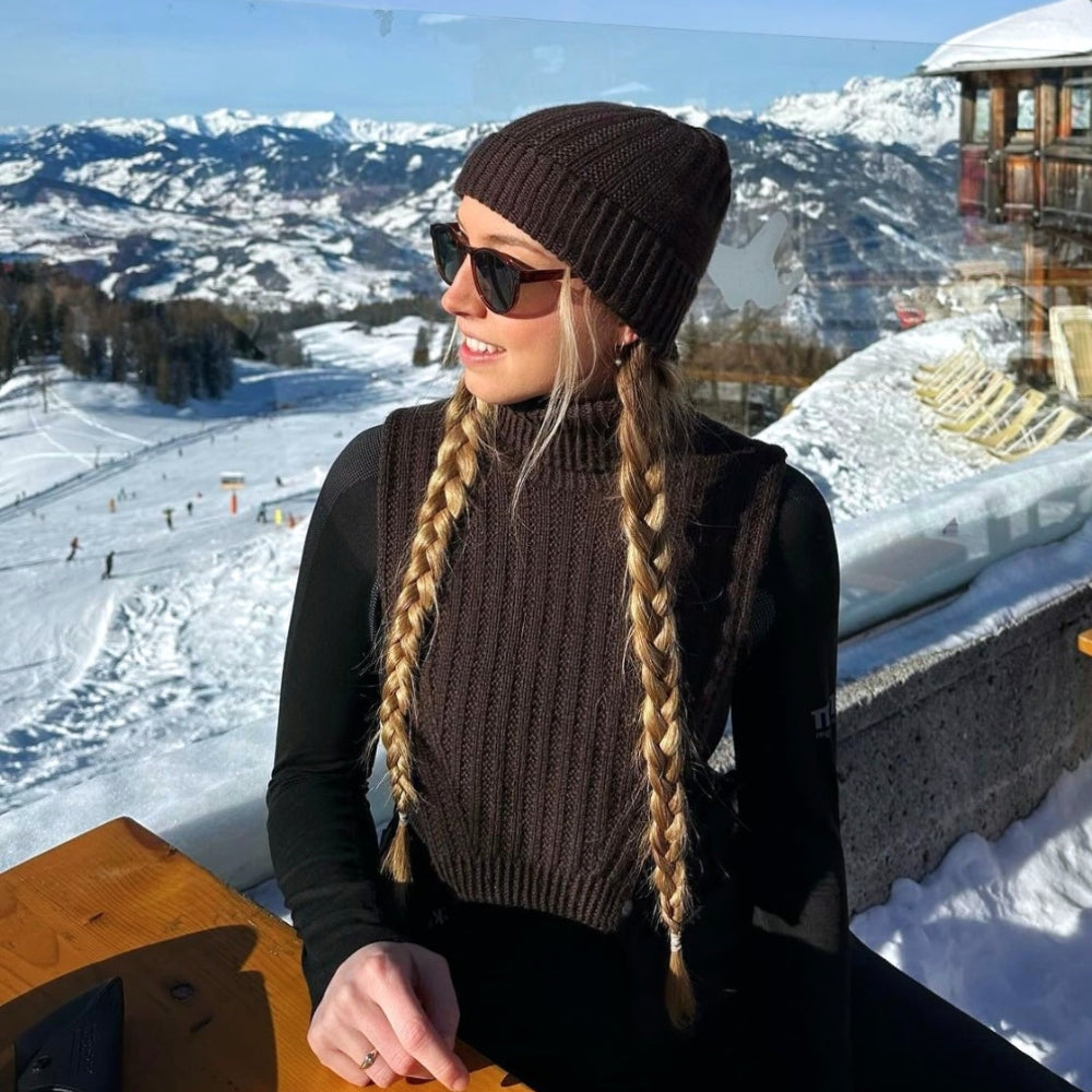 Knitting kit - Johanne Sweater by Mette Sandgaard Kühl (Aria)