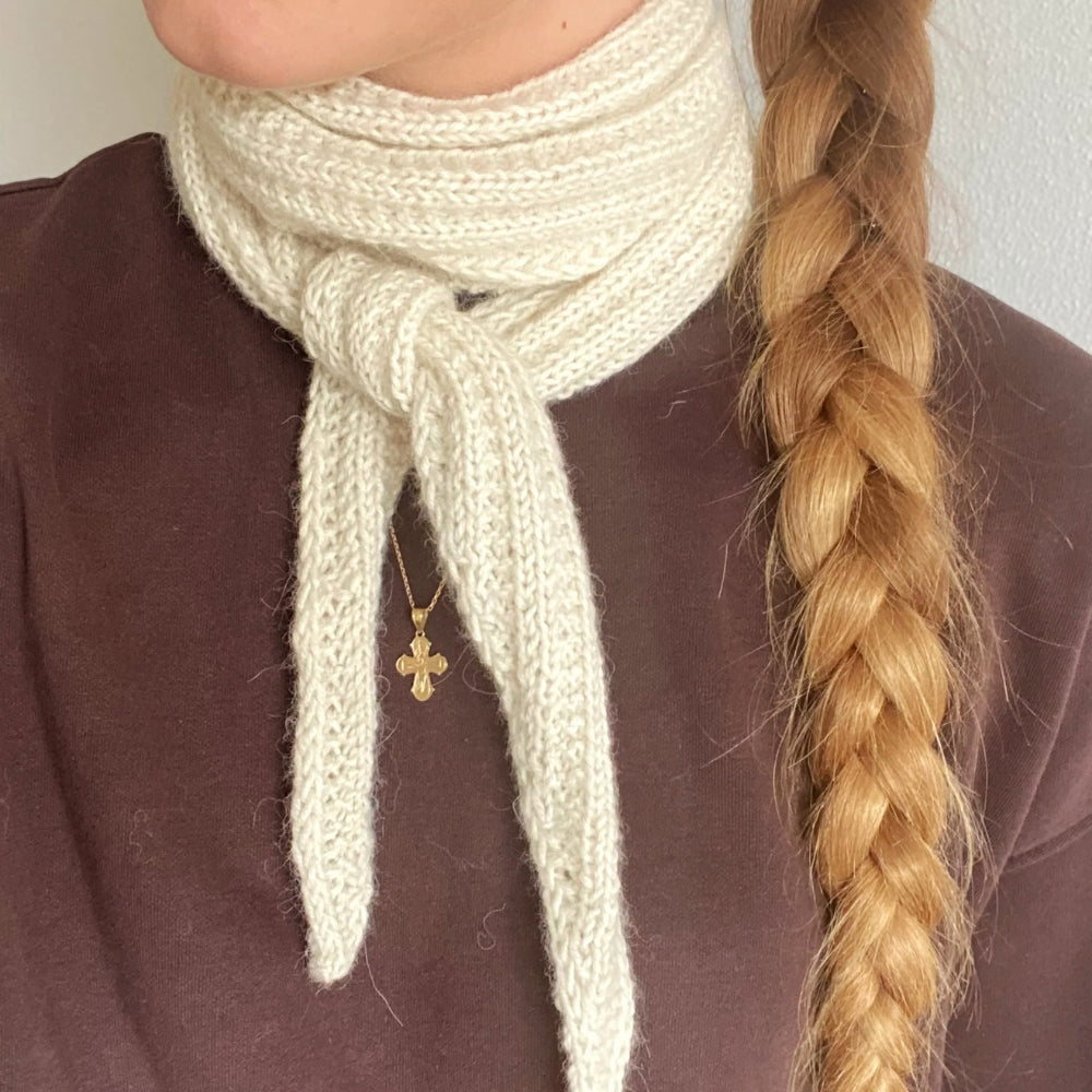 Knitting kit - Johanne Sweater by Mette Sandgaard Kühl (Aria)