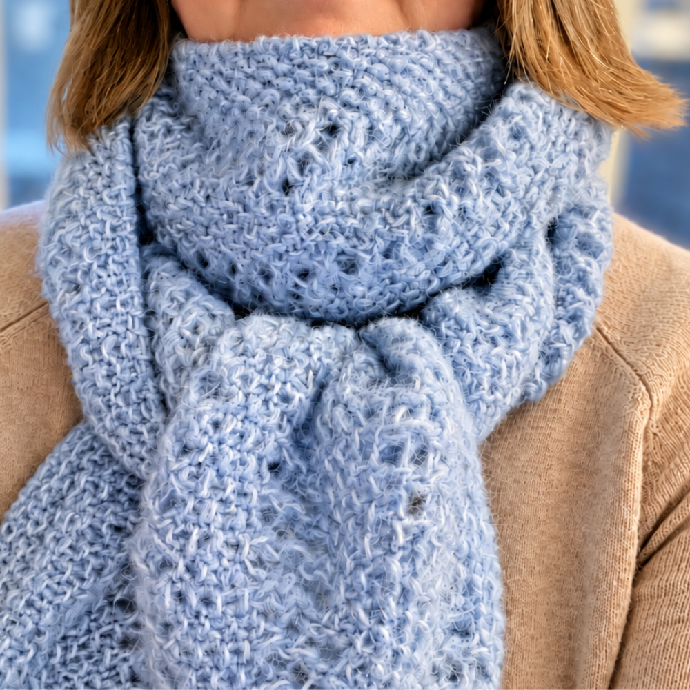 Strikkeopskrift - Emma Scarf/Shawl af Mette Sandgaard Kühl