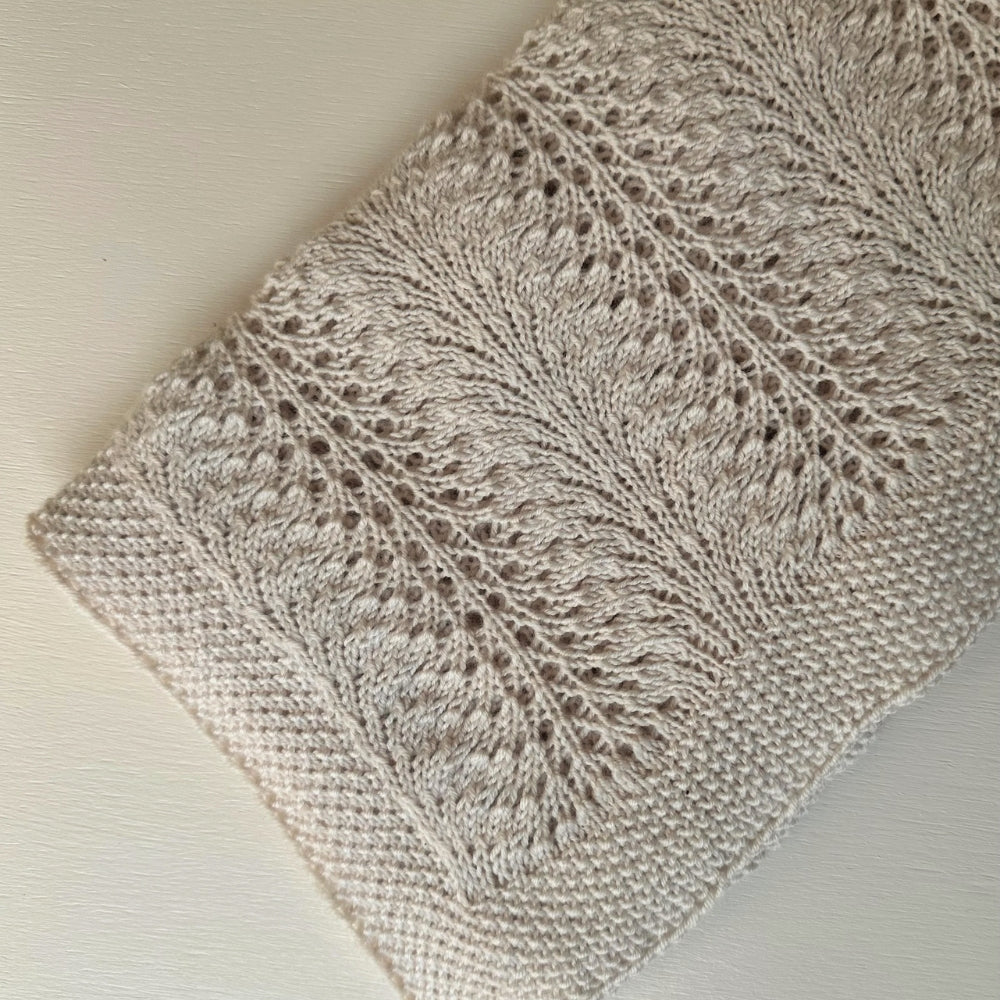 Knitting kit - Johanne Sweater by Mette Sandgaard Kühl (Aria)