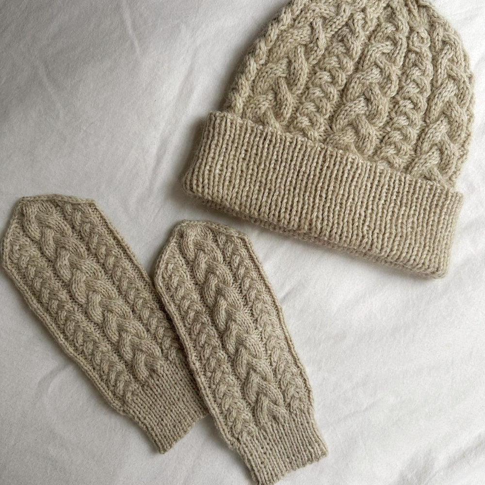 Knitting kit - Johanne Sweater by Mette Sandgaard Kühl (Aria)