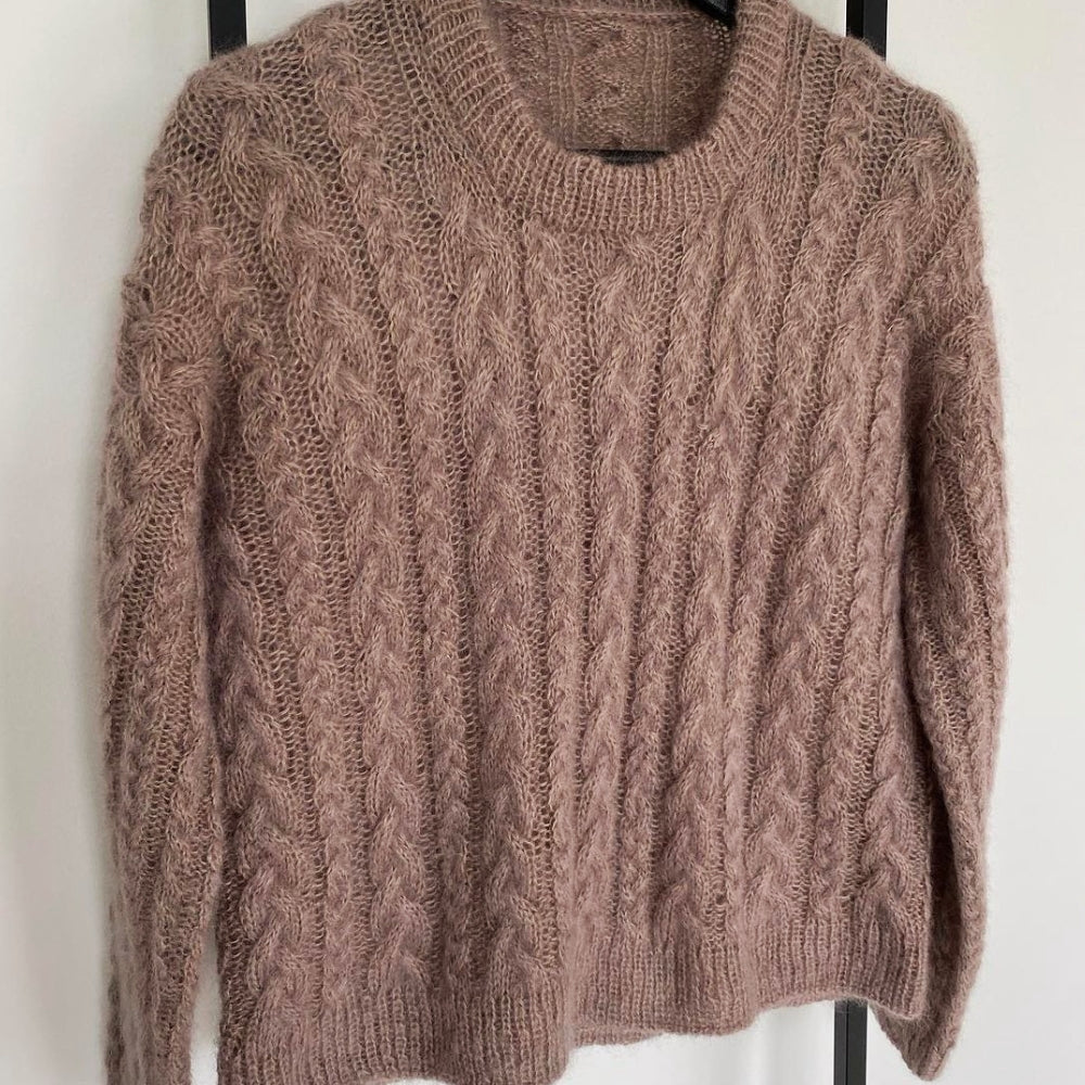 Knitting kit - Johanne Sweater by Mette Sandgaard Kühl (Aria)