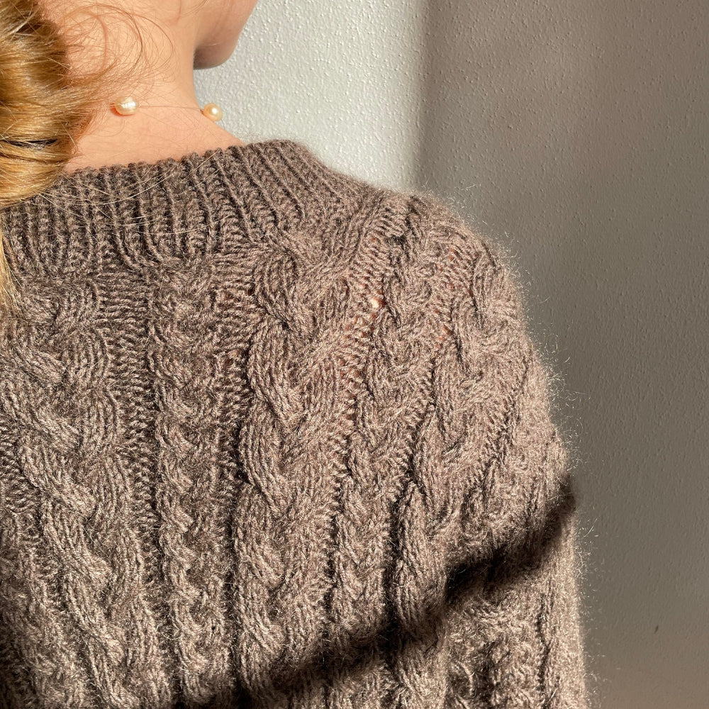 Knitting kit - Johanne Sweater by Mette Sandgaard Kühl (Aria)