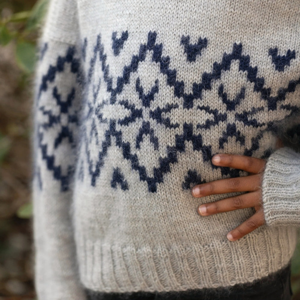 Knitting kit - Johanne Sweater by Mette Sandgaard Kühl (Aria)