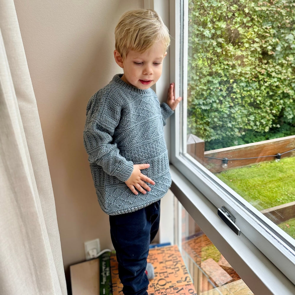 Knitting kit (without pattern) - Dotty Lotte - Karoline Barfod