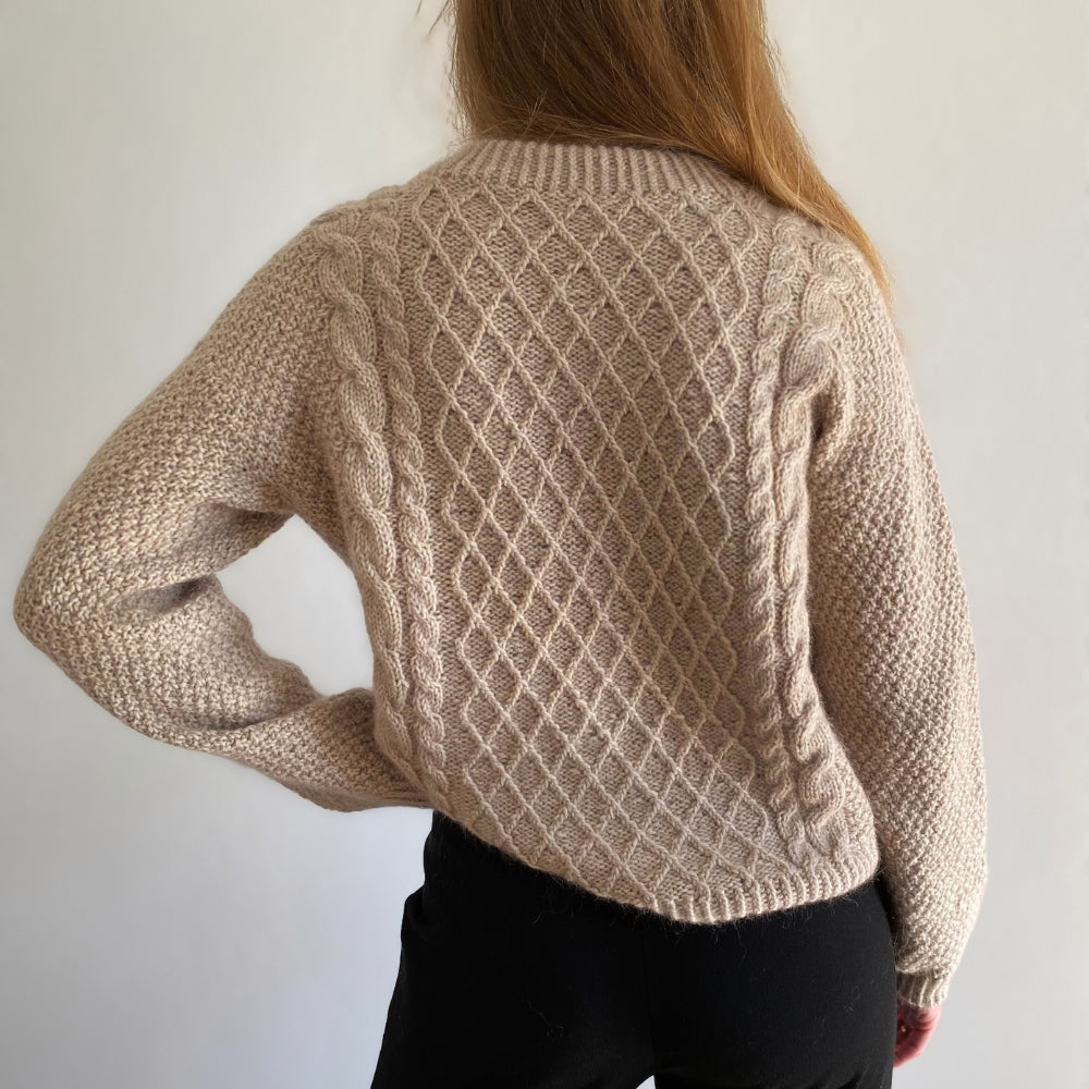 Knitting kit - Johanne Sweater by Mette Sandgaard Kühl (Aria)