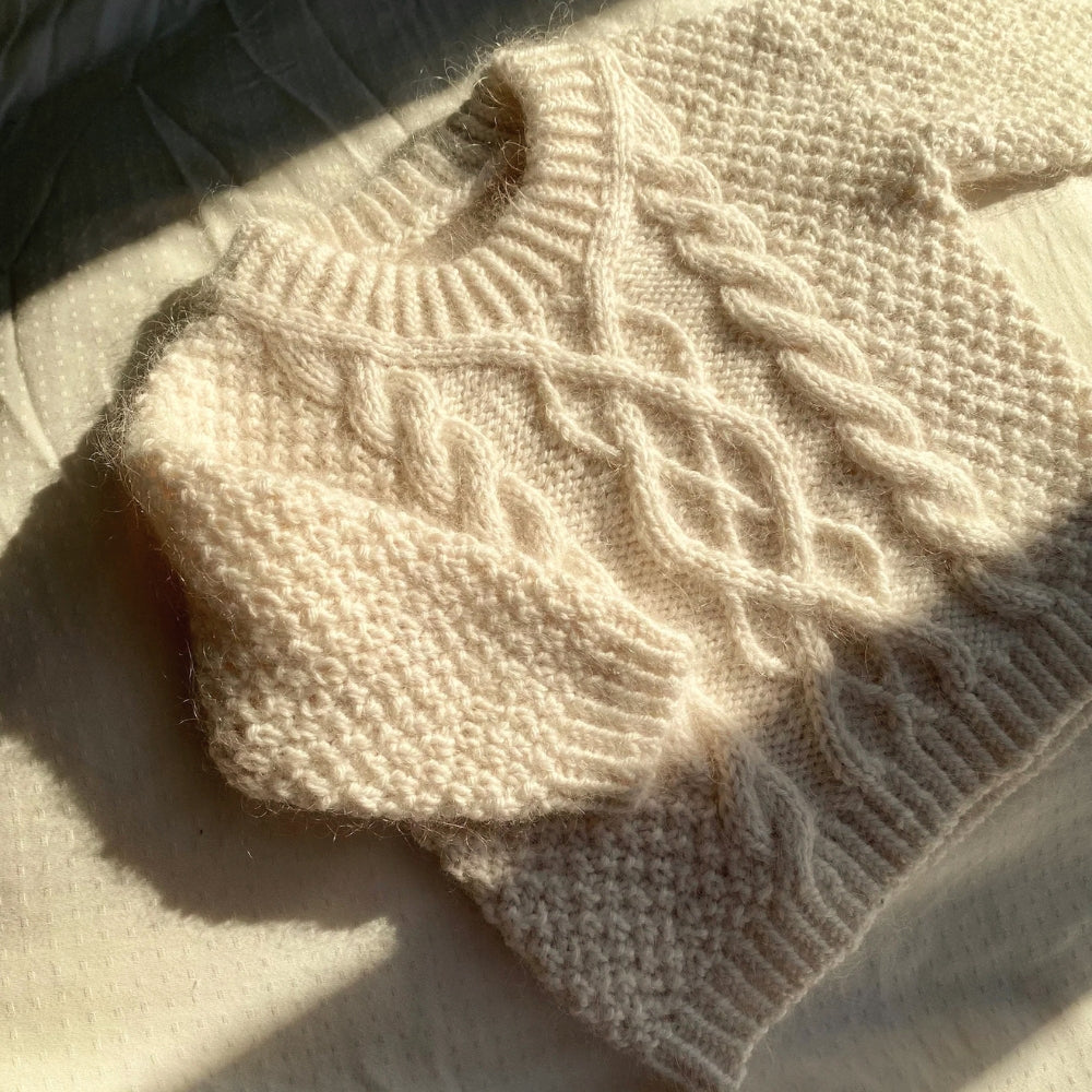 Knitting kit - Johanne Sweater by Mette Sandgaard Kühl (Aria)