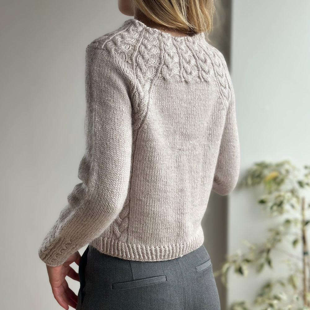 Strikkekit - Winter Rose Sweater af Knitamore (Misina + Silk Mohair)