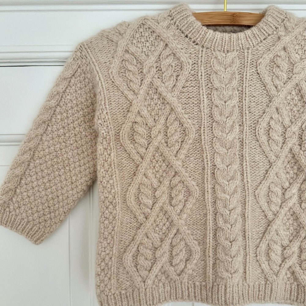 Knitting kit - Johanne Sweater by Mette Sandgaard Kühl (Aria)