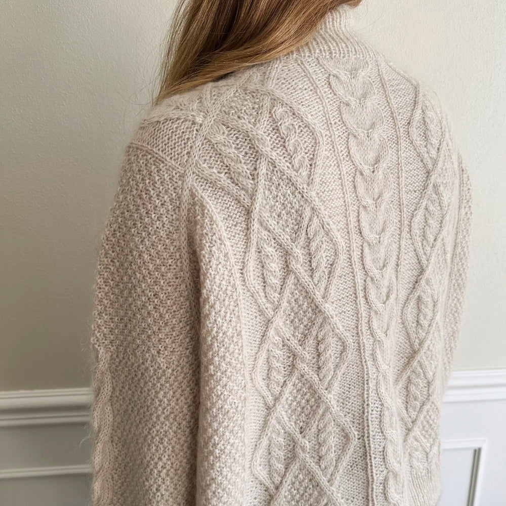 Knitting kit - Johanne Sweater by Mette Sandgaard Kühl (Aria)