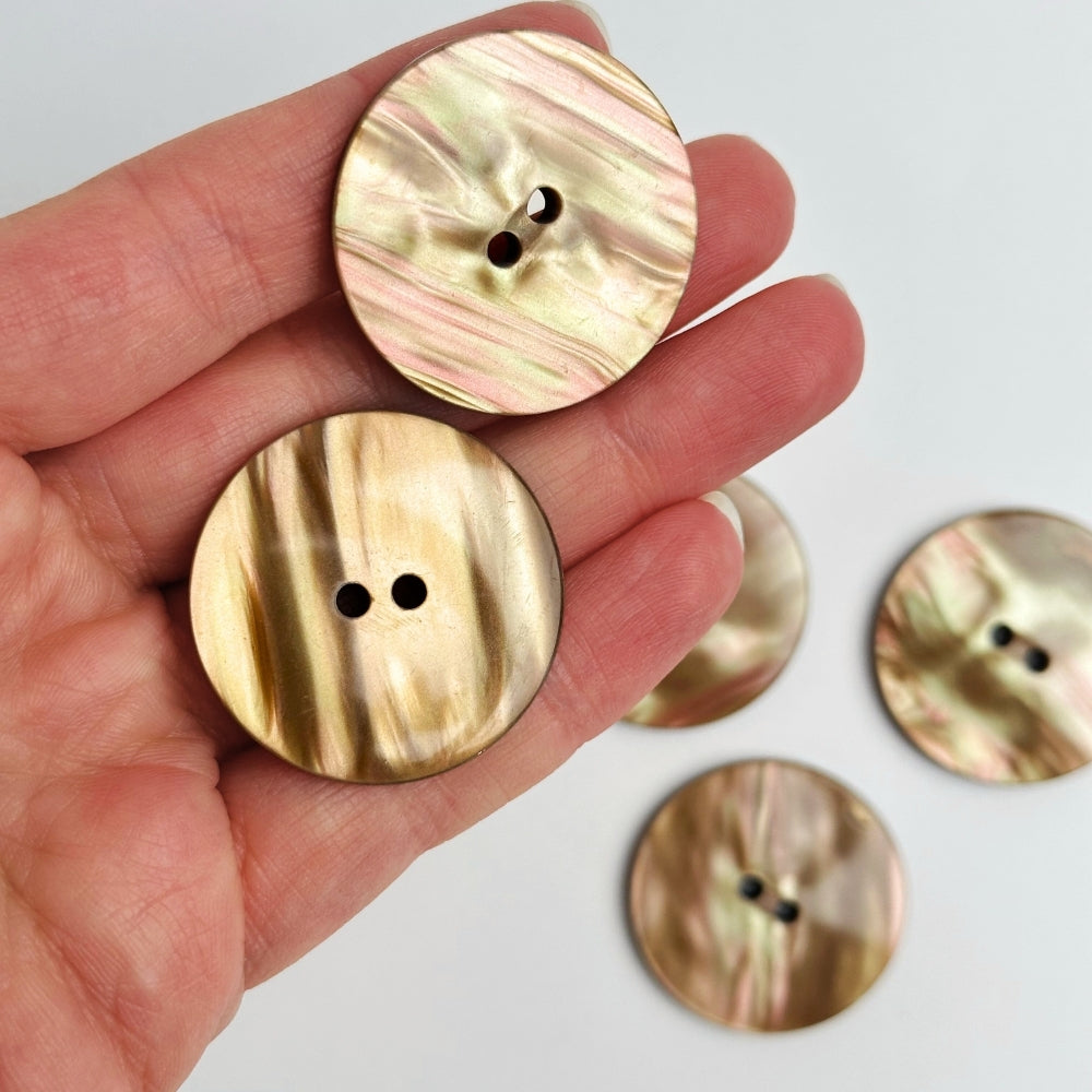 Button - Mother of Pearl Look - Golden - 33.5 mm
