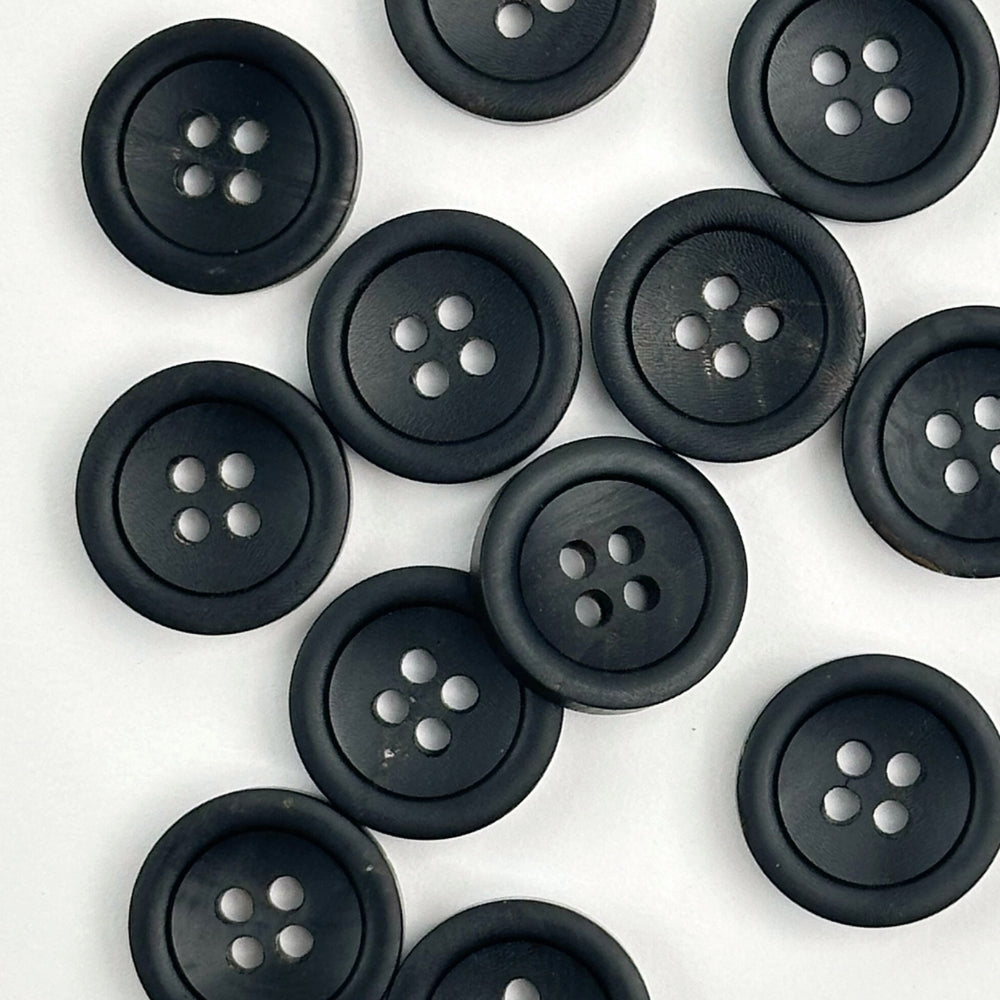 Button - Real Horn - Matte Black - 15 mm