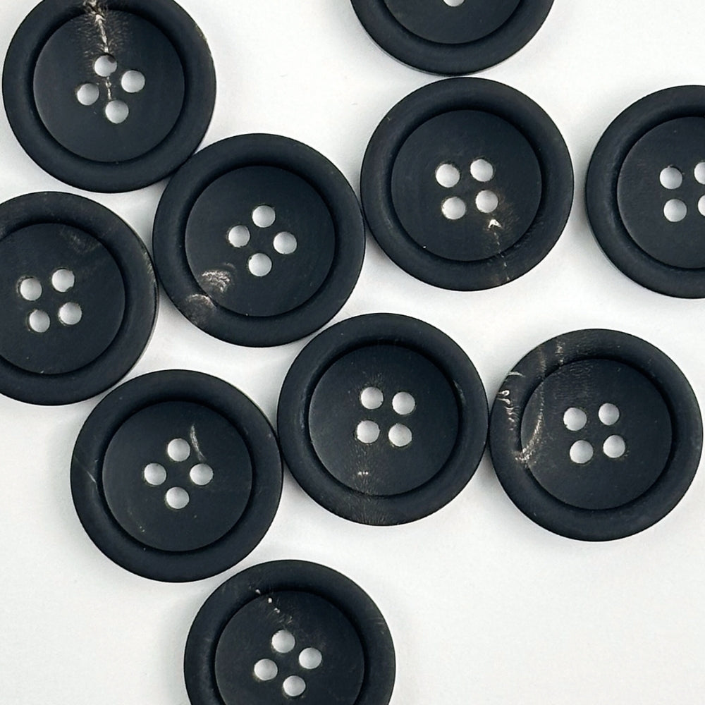 Button - Real Horn - Matt Black - 18 mm