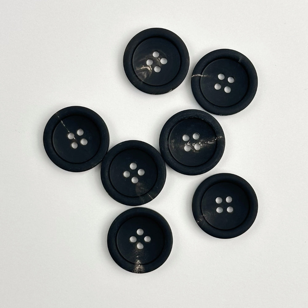 Button - Genuine Horn - Matte Black - 23 mm