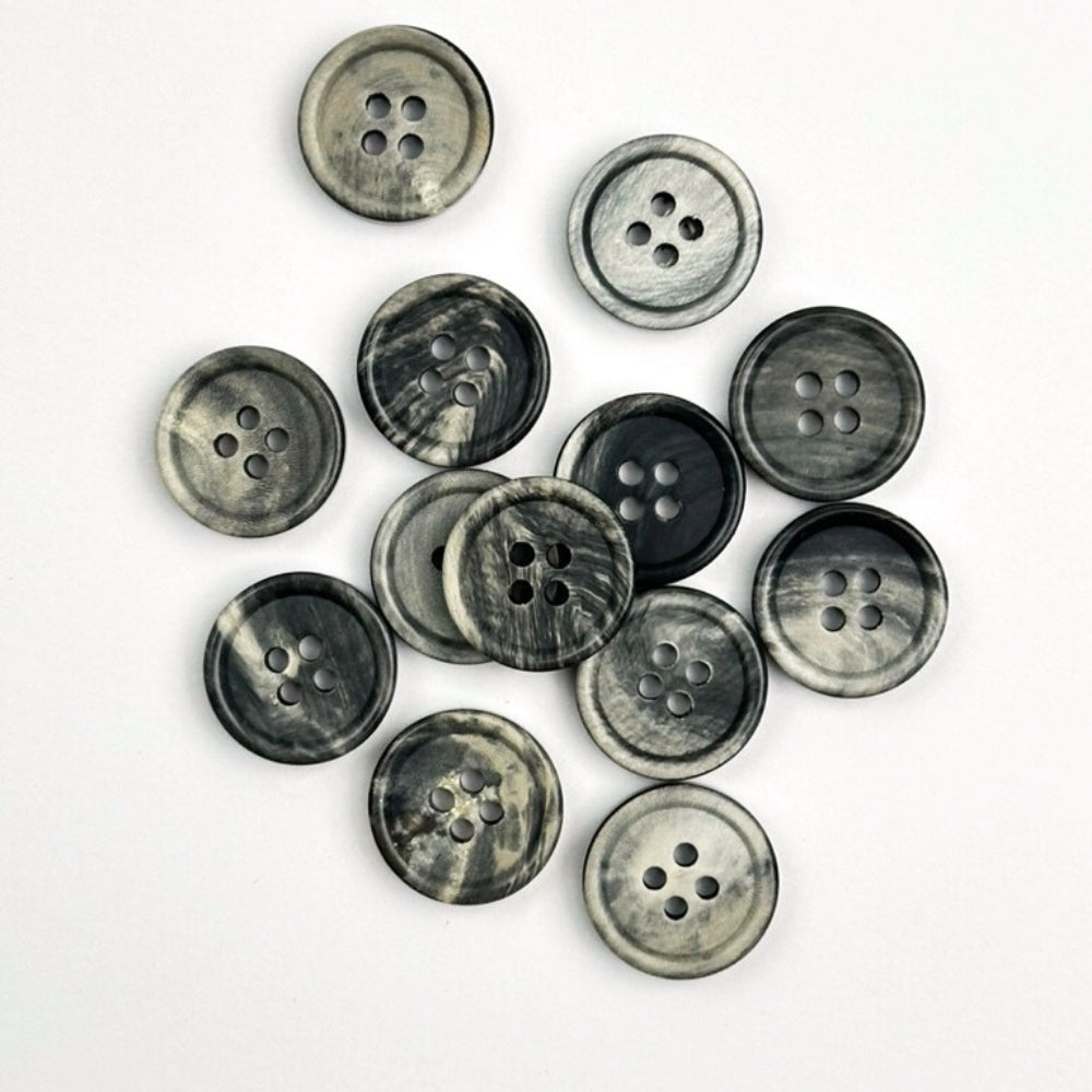 Button - Real Horn - Matte Black/Grey - 15 mm