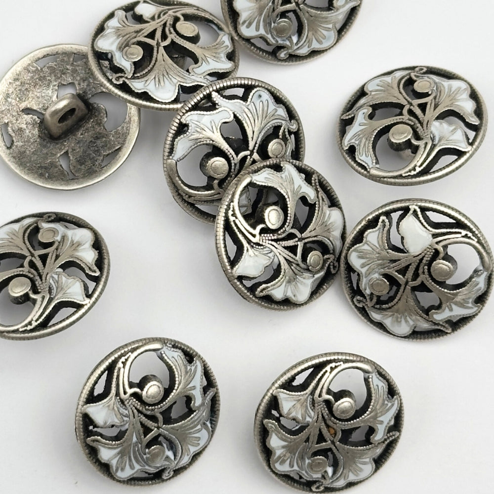 Button - Metal with leaf pattern - Silver/Cream - 18 - mm