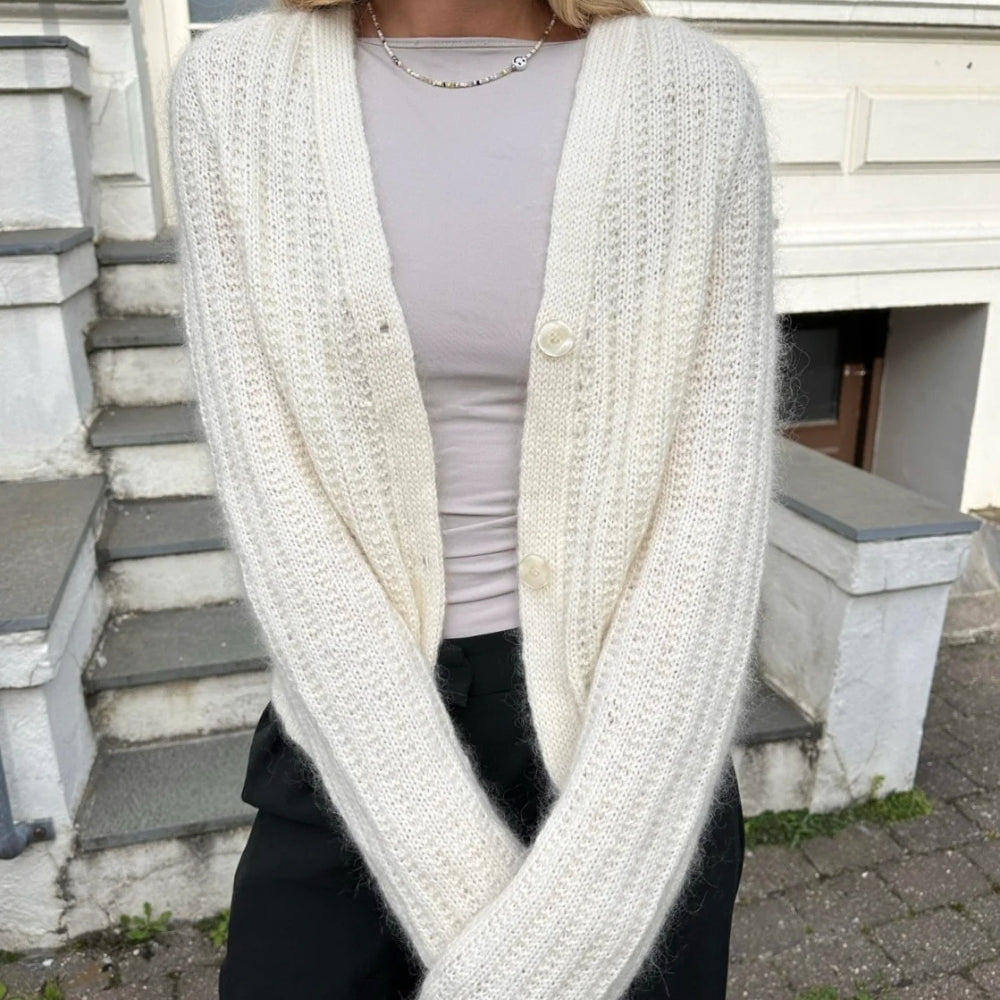 Knitting kit - Johanne Sweater by Mette Sandgaard Kühl (Aria)