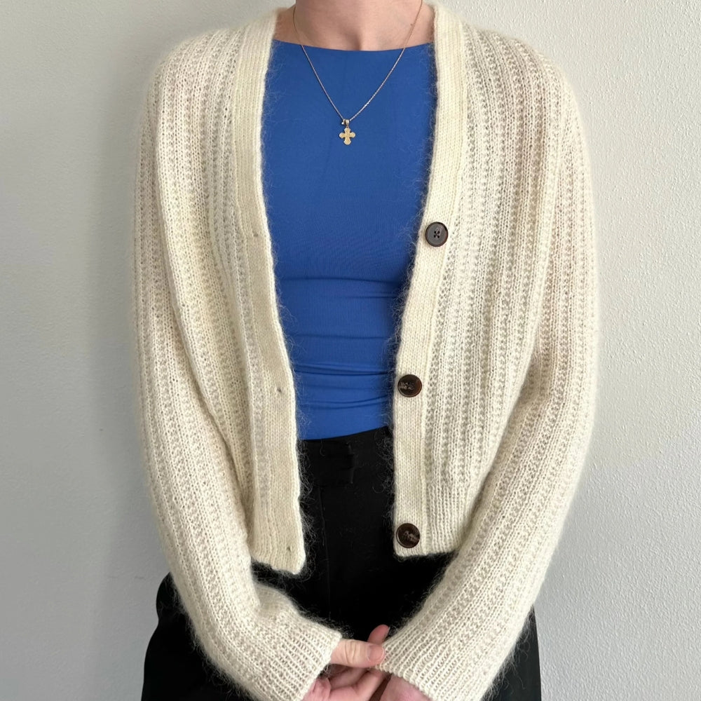 Knitting kit - Johanne Sweater by Mette Sandgaard Kühl (Aria)