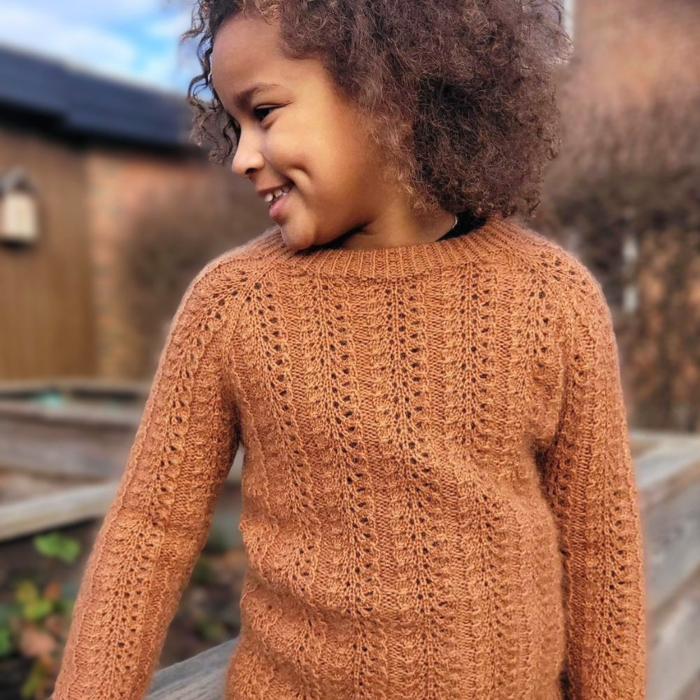 Knitting kit - Johanne Sweater by Mette Sandgaard Kühl (Aria)