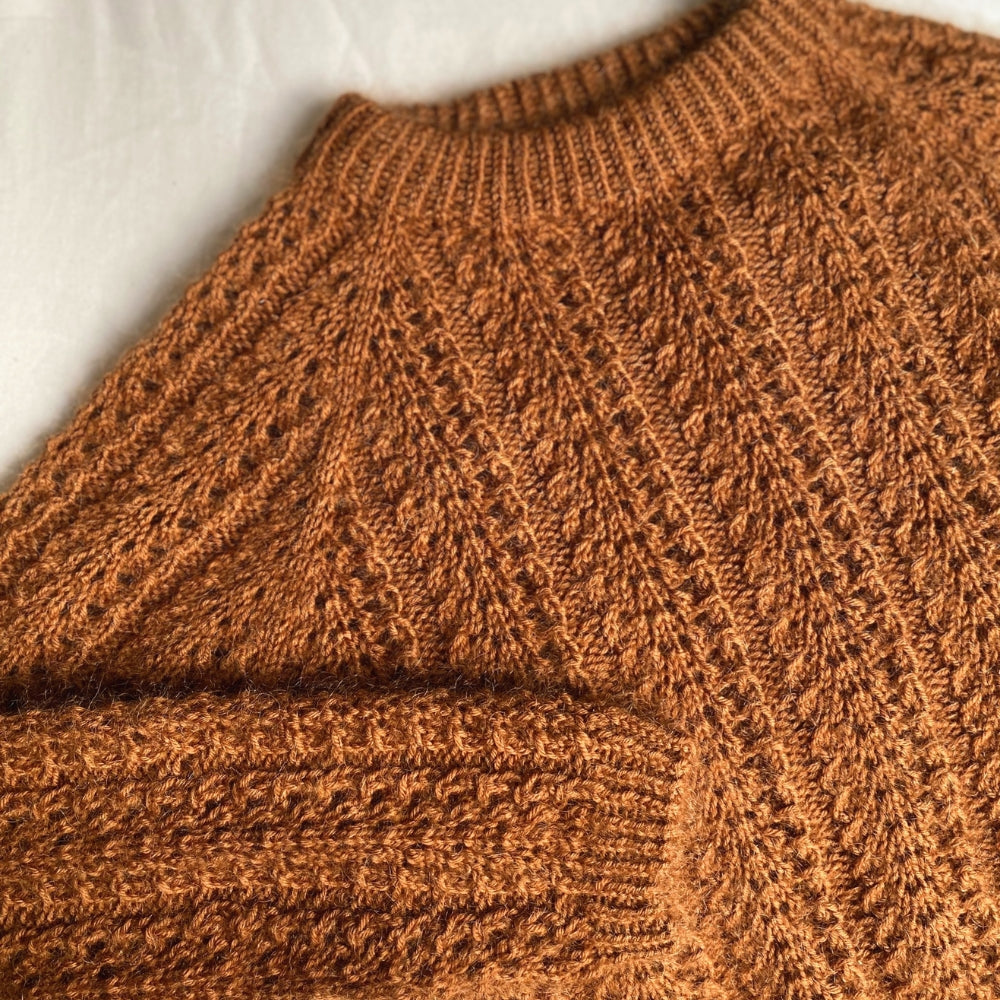 Knitting kit - Johanne Sweater by Mette Sandgaard Kühl (Aria)