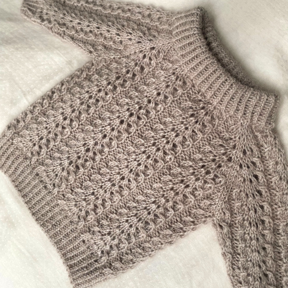 Knitting kit - Johanne Sweater by Mette Sandgaard Kühl (Aria)