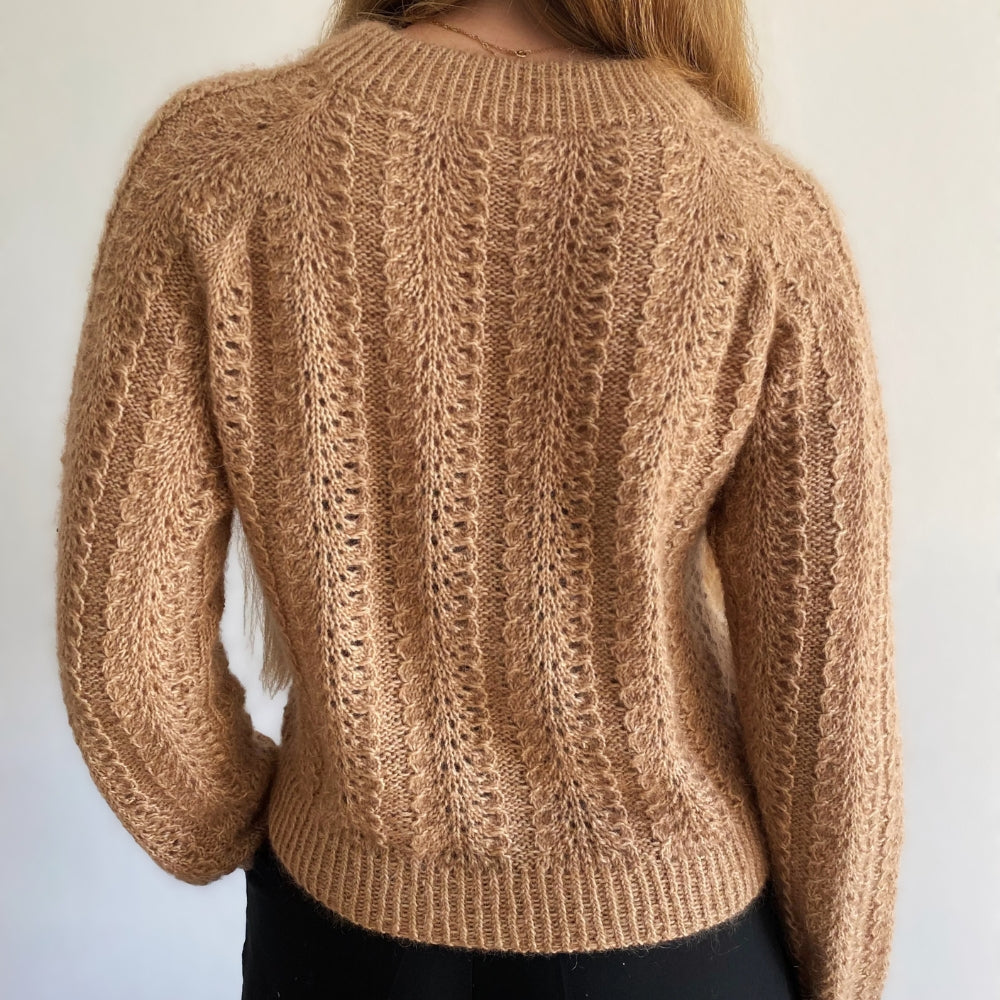 Knitting kit - Johanne Sweater by Mette Sandgaard Kühl (Aria)