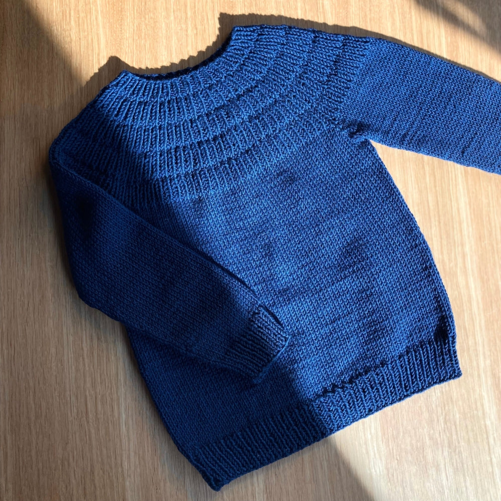 Garnkit - Ankers Trøje af PetiteKnit (Super Soft)