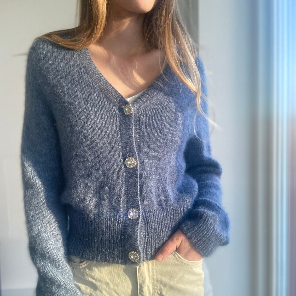 Garnkit - April Cardigan af PetiteKnit (Perlata d'Australia + Silk Mohair)