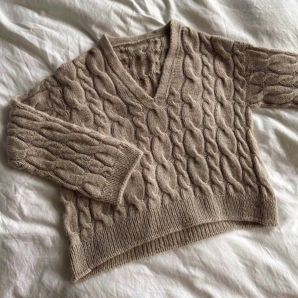 Knitting kit - Johanne Sweater by Mette Sandgaard Kühl (Aria)