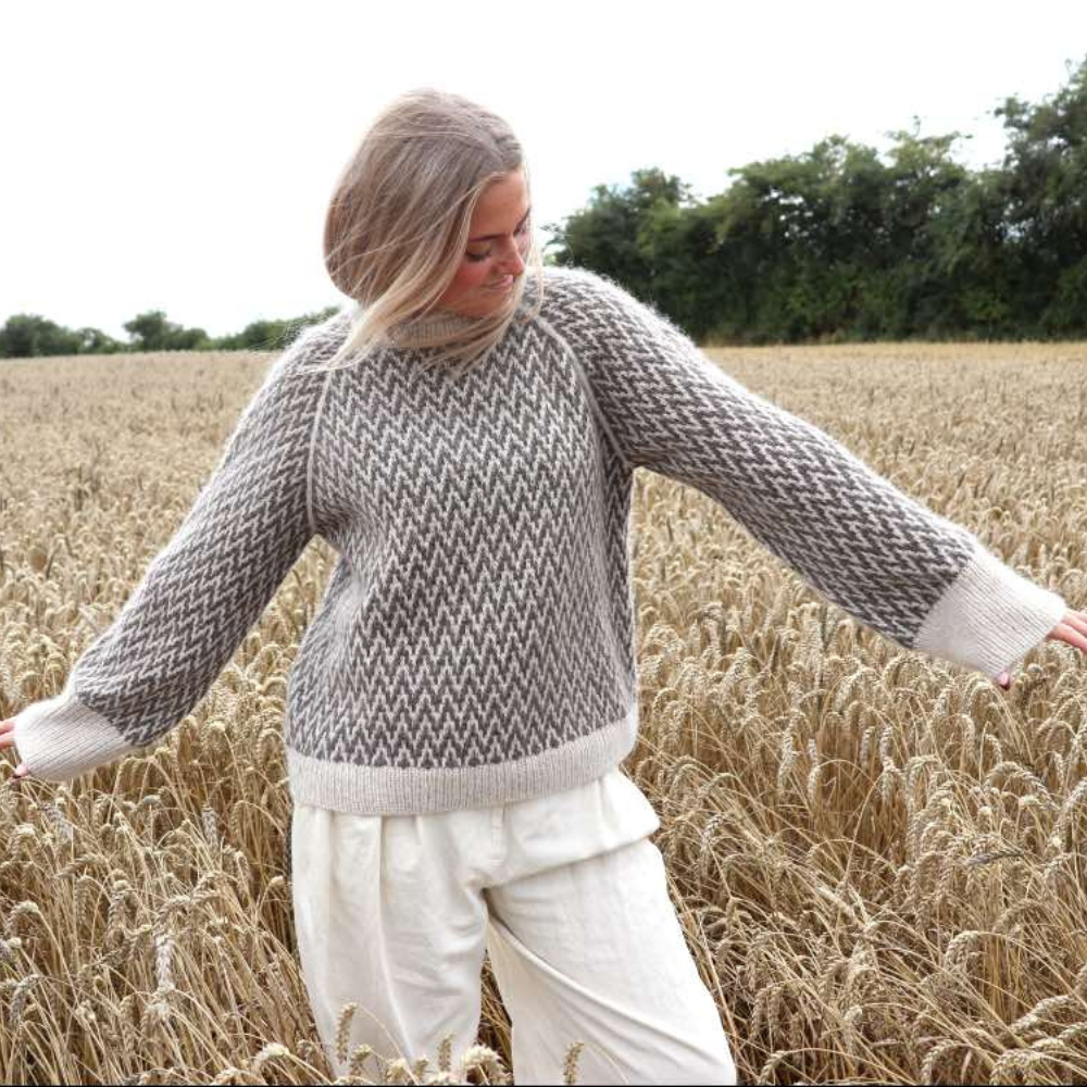 Strikkekit - Obscura Sweater af Knitamore (Shetland Wool + Silk Mohair)