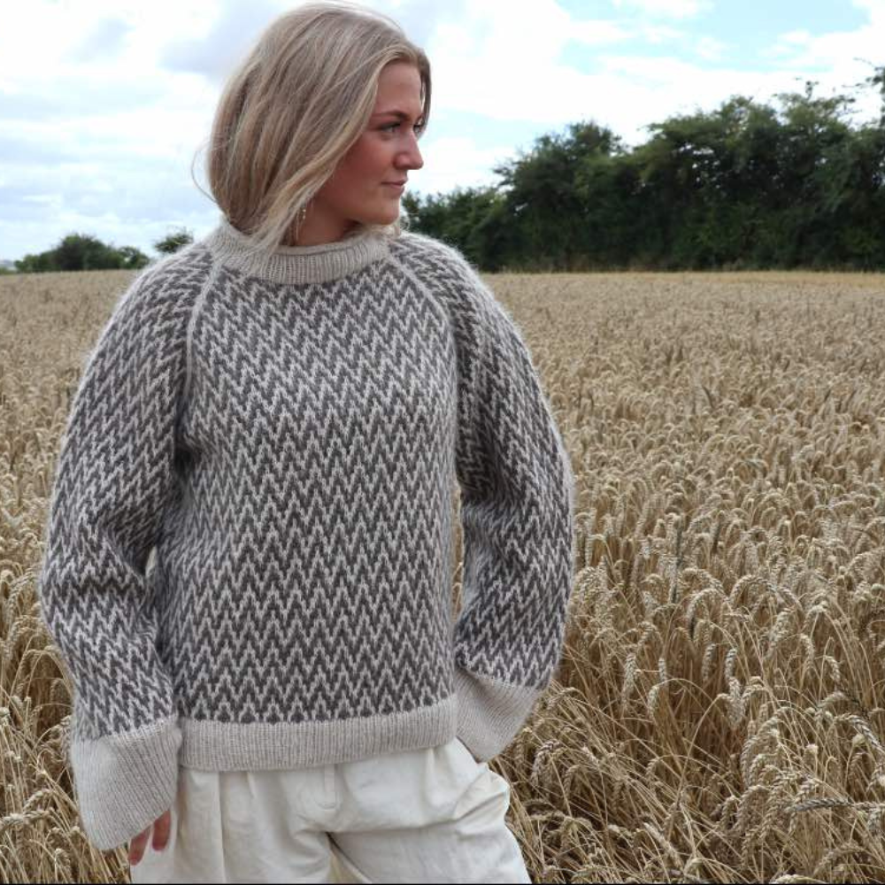 Strikkekit - Obscura Sweater af Knitamore (Shetland Wool + Silk Mohair)