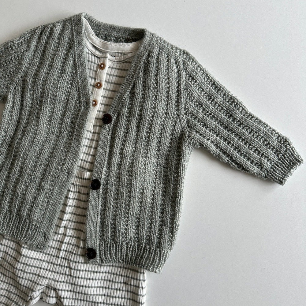 Knitting kit - Johanne Sweater by Mette Sandgaard Kühl (Aria)