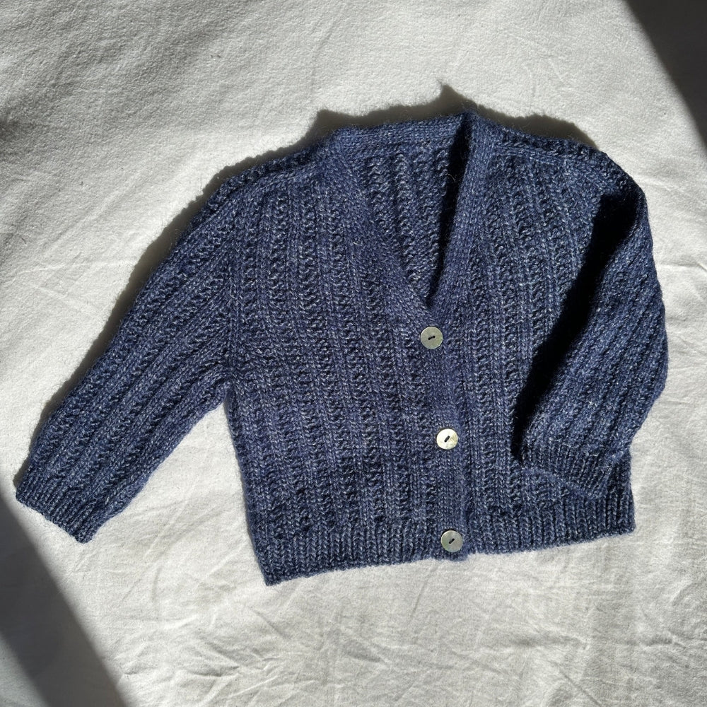 Knitting kit - Johanne Sweater by Mette Sandgaard Kühl (Aria)