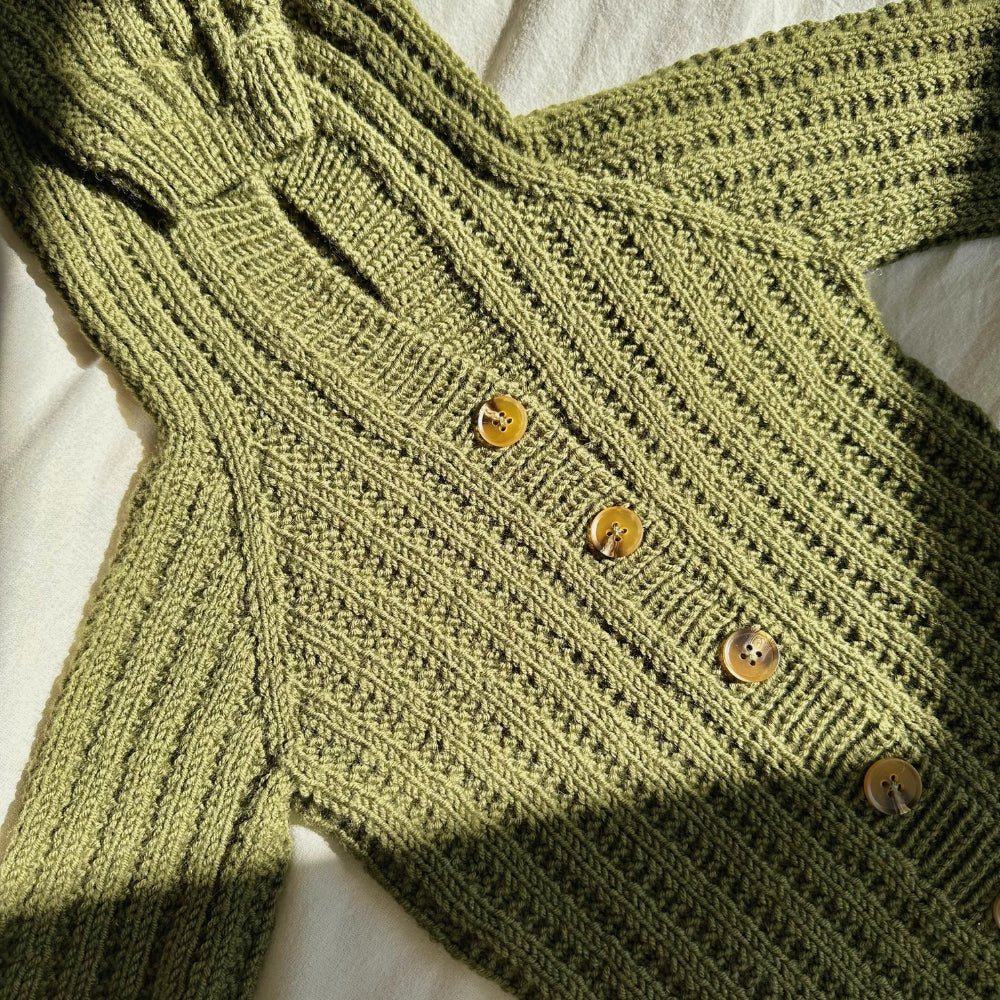 Knitting kit - Johanne Sweater by Mette Sandgaard Kühl (Aria)