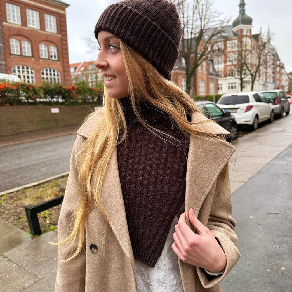 Knitting kit - Johanne Sweater by Mette Sandgaard Kühl (Aria)