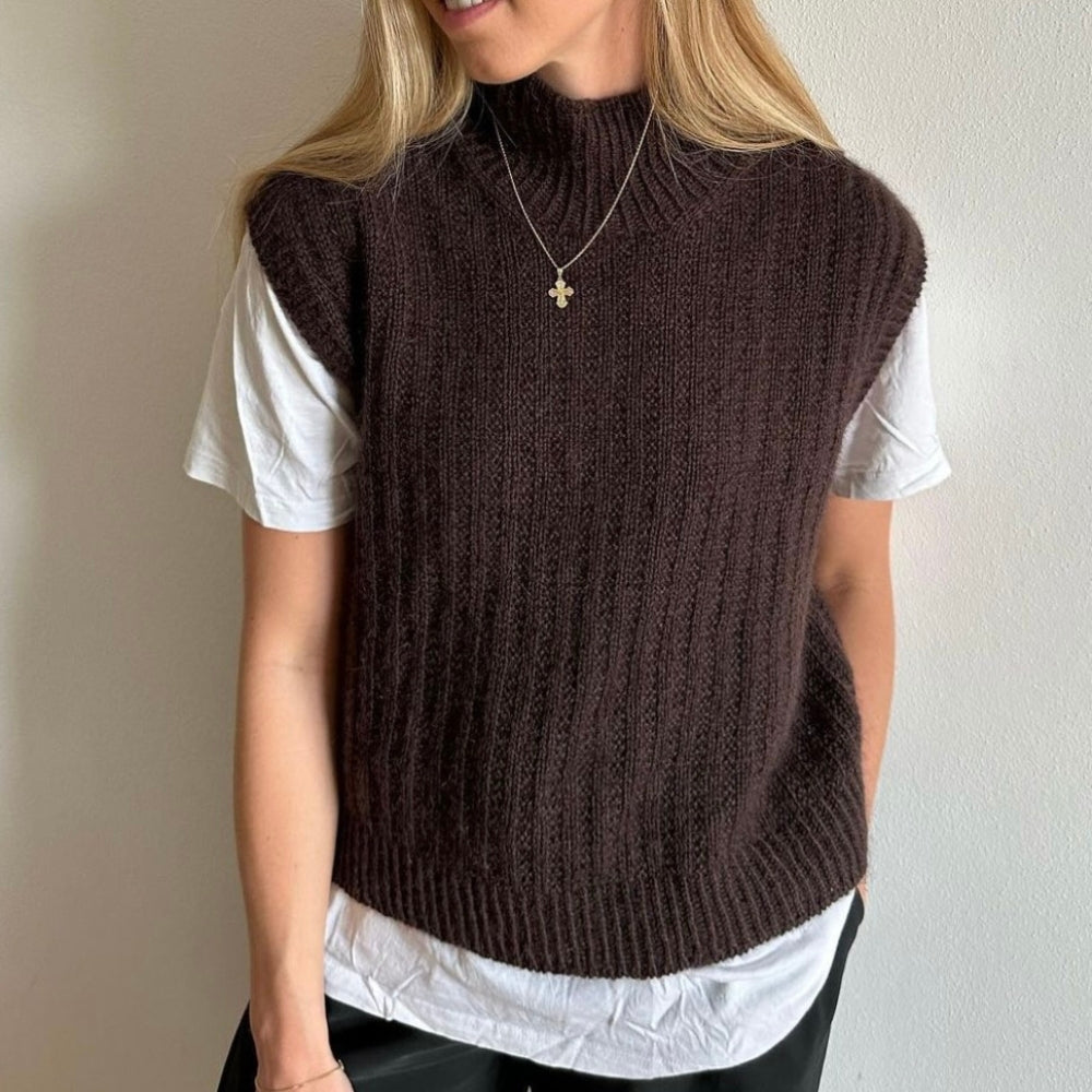 Knitting kit - Johanne Sweater by Mette Sandgaard Kühl (Aria)