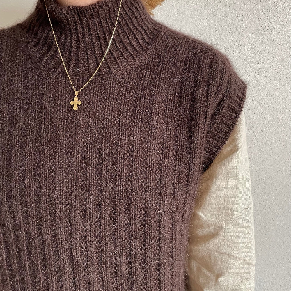 Knitting kit - Johanne Sweater by Mette Sandgaard Kühl (Aria)