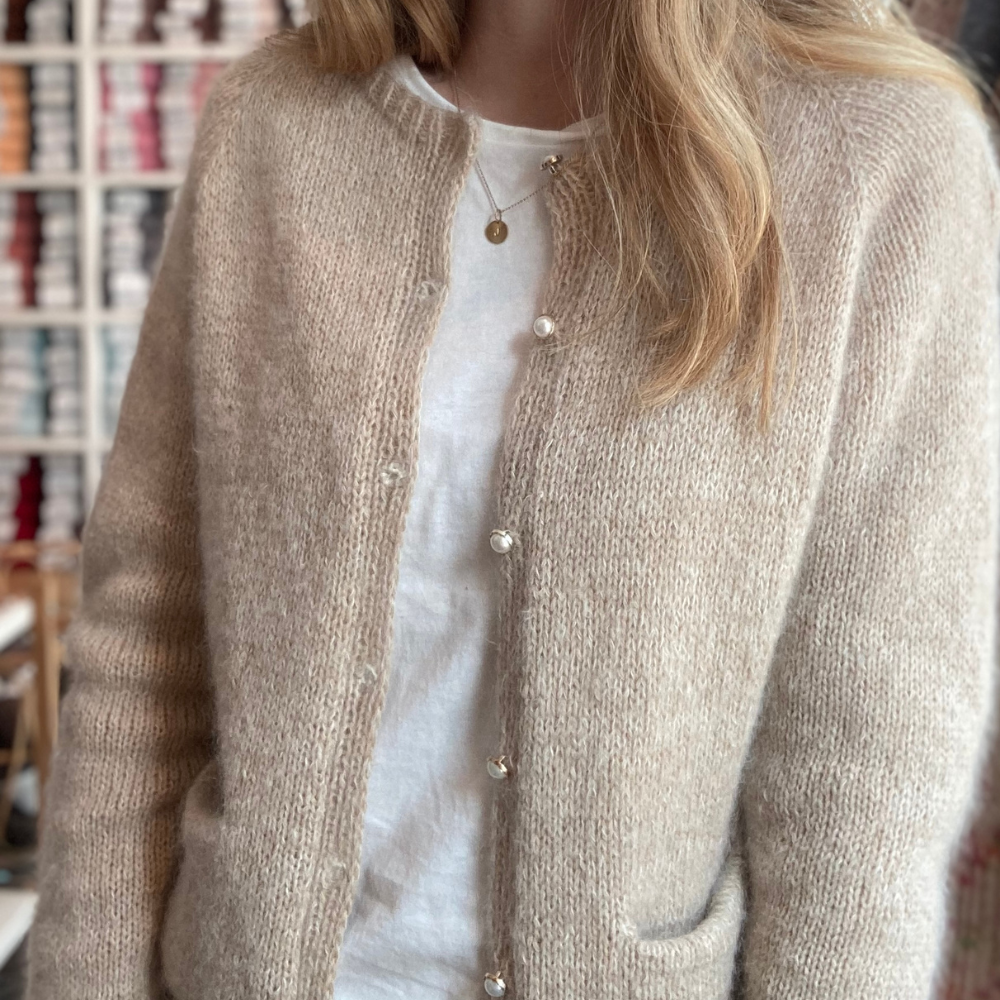 Knitting kit (without pattern) - Dotty Lotte - Karoline Barfod