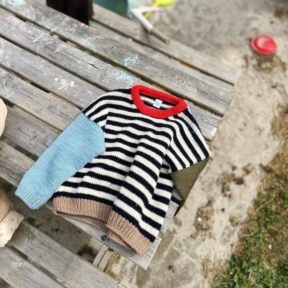 Knitting kit (without pattern) - Dotty Lotte - Karoline Barfod