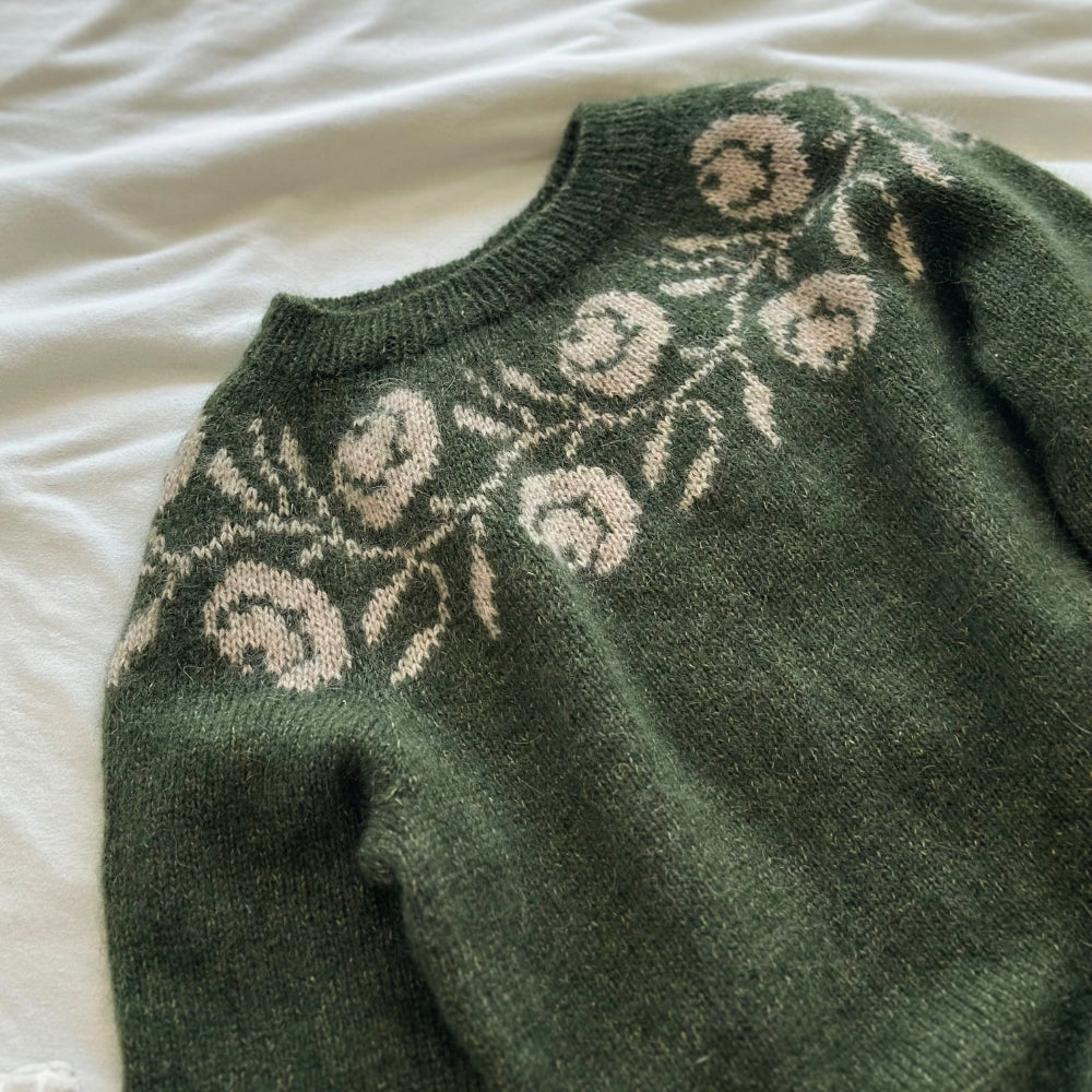 Knitting kit (without pattern) - Dotty Lotte - Karoline Barfod